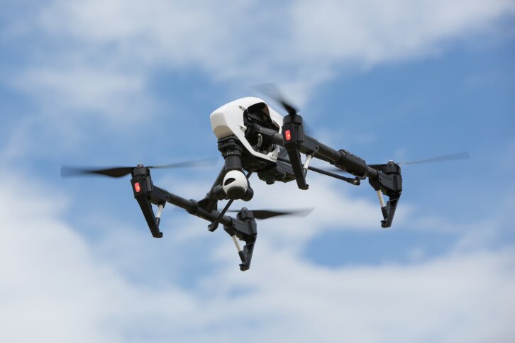 DJI, uAvionix Collaborate on ADS-B Collision Avoidance for Drones ...